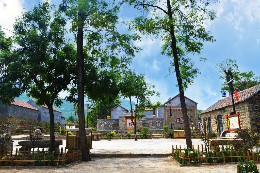大崮六队文化广场